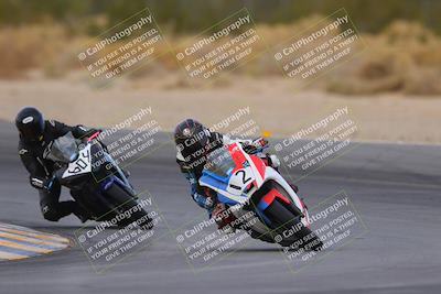 media/Dec-17-2023-CVMA (Sun) [[bf0c04832d]]/Race 13 500 Supersport-350 Supersport/